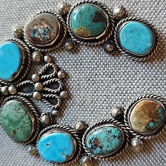 Sterling Silver Naja pendant - Picture 5 of 6